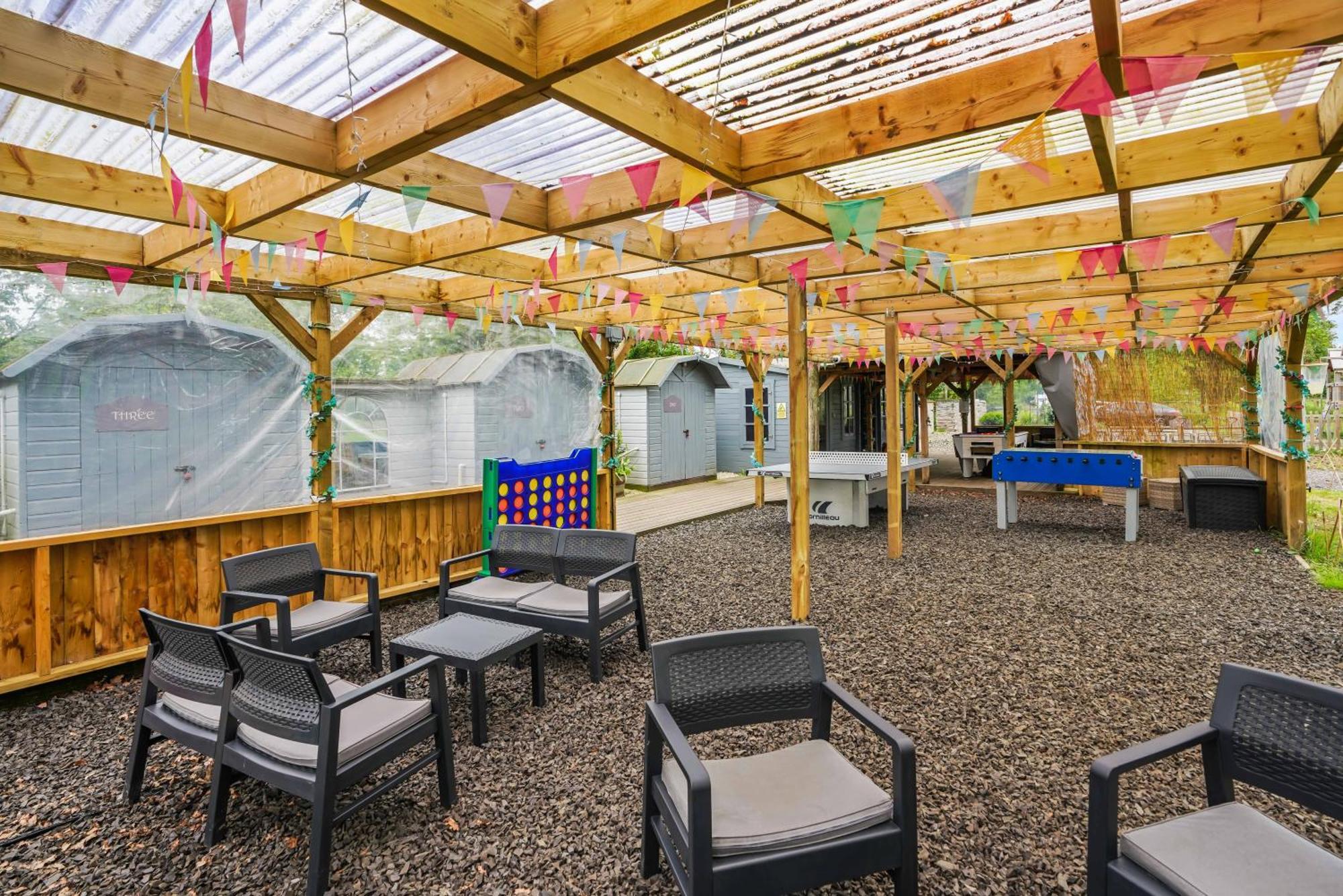 Hotel Glamp&Tipple Ltd Great Ellingham Esterno foto